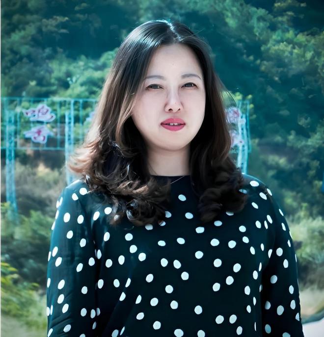 养鸡有妙招靠鸡蛋和鸡粪年入上亿元尊龙凯时网站2019年湖南一女子(图3)