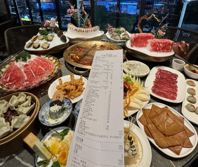庆五日游精品打卡景点+地道的美食推荐尊龙凯时网站重庆春节旅游避坑指南重(图2)
